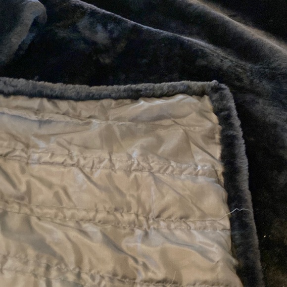 Woman’s long heavy sheepskin fur coat Sz 16,18 - Picture 14 of 16